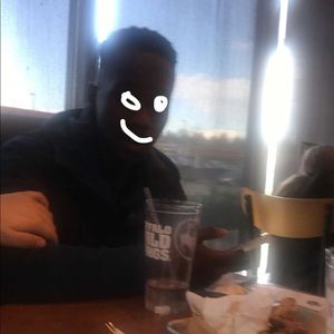 Meet your Posher, Guillermo